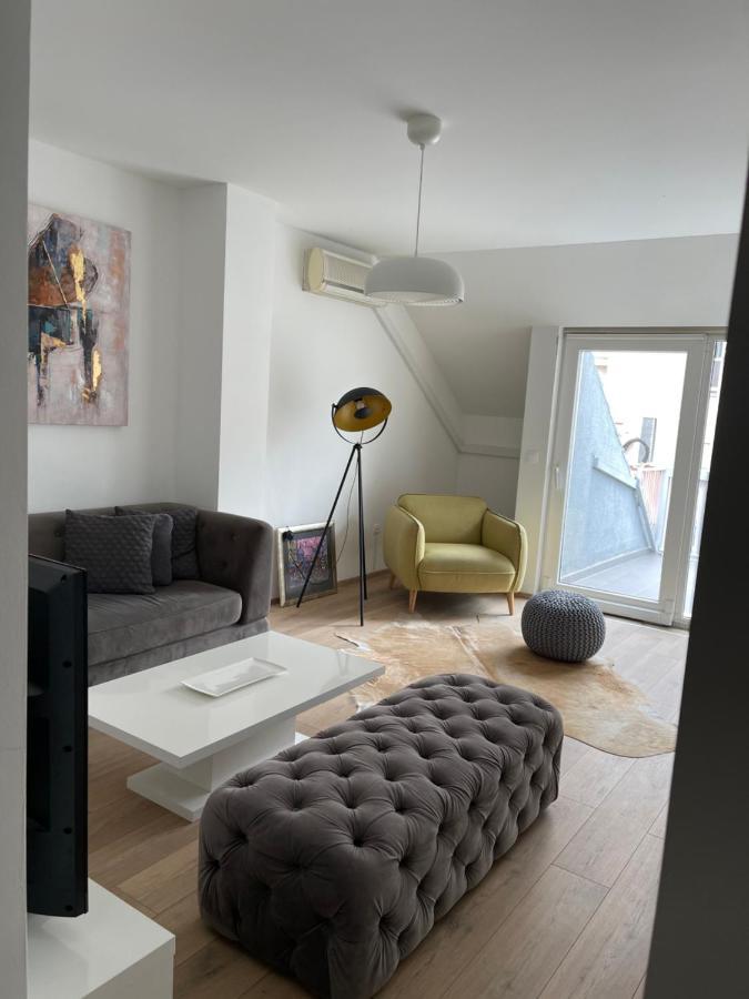 The Roof - Luxury Apartment
