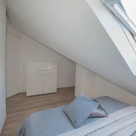 The Roof - Luxury Apartment Omiš Exterior foto